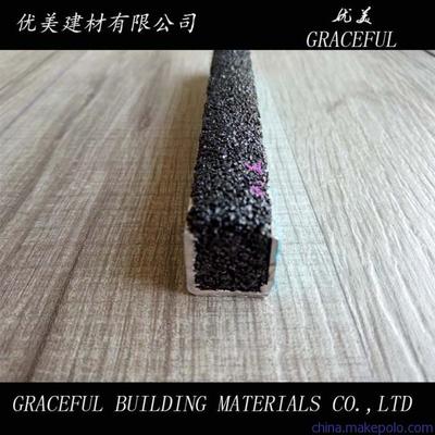 新款金剛砂防滑條性能特點及其在平條坡道中的應用與建筑材料技術開發趨勢